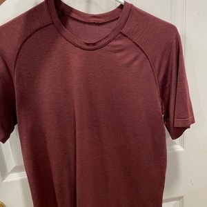 Lululemon metal vent Small